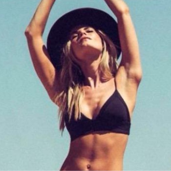 Boys + Arrows Other - ❣️HOST PICK❣️ Boys + Arrows Dana the Delinquent Bikini Top in Jet Black